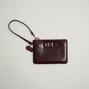 NWOT Coach "Darcy" Bow Wristlet In Color Sherry